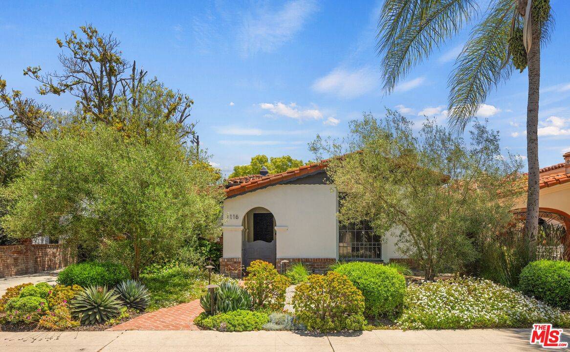 1116 S La Jolla Ave 4BR Beverlywood La