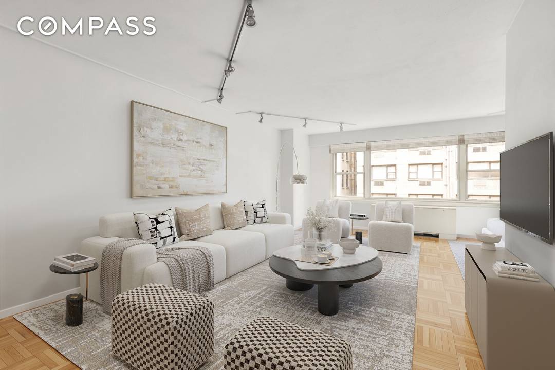 Spacious Alcove Studio in Prime Upper East Side Co op Welcome home to Residence 3B a rare opportunity to own a spacious alcove studio in a full service co op ...