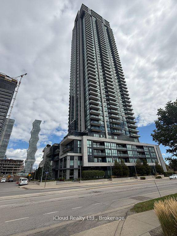 An amazing one plus den layout in the much sought after Grand Park Towers !