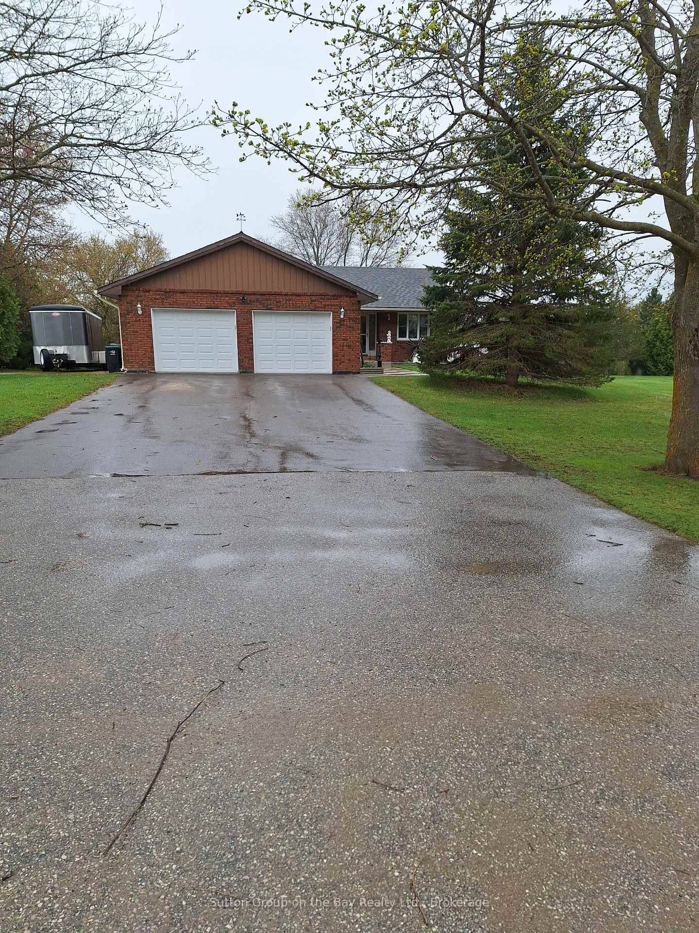 Honey start the car ! First time on the market for this Country Bungalow in 23 years.