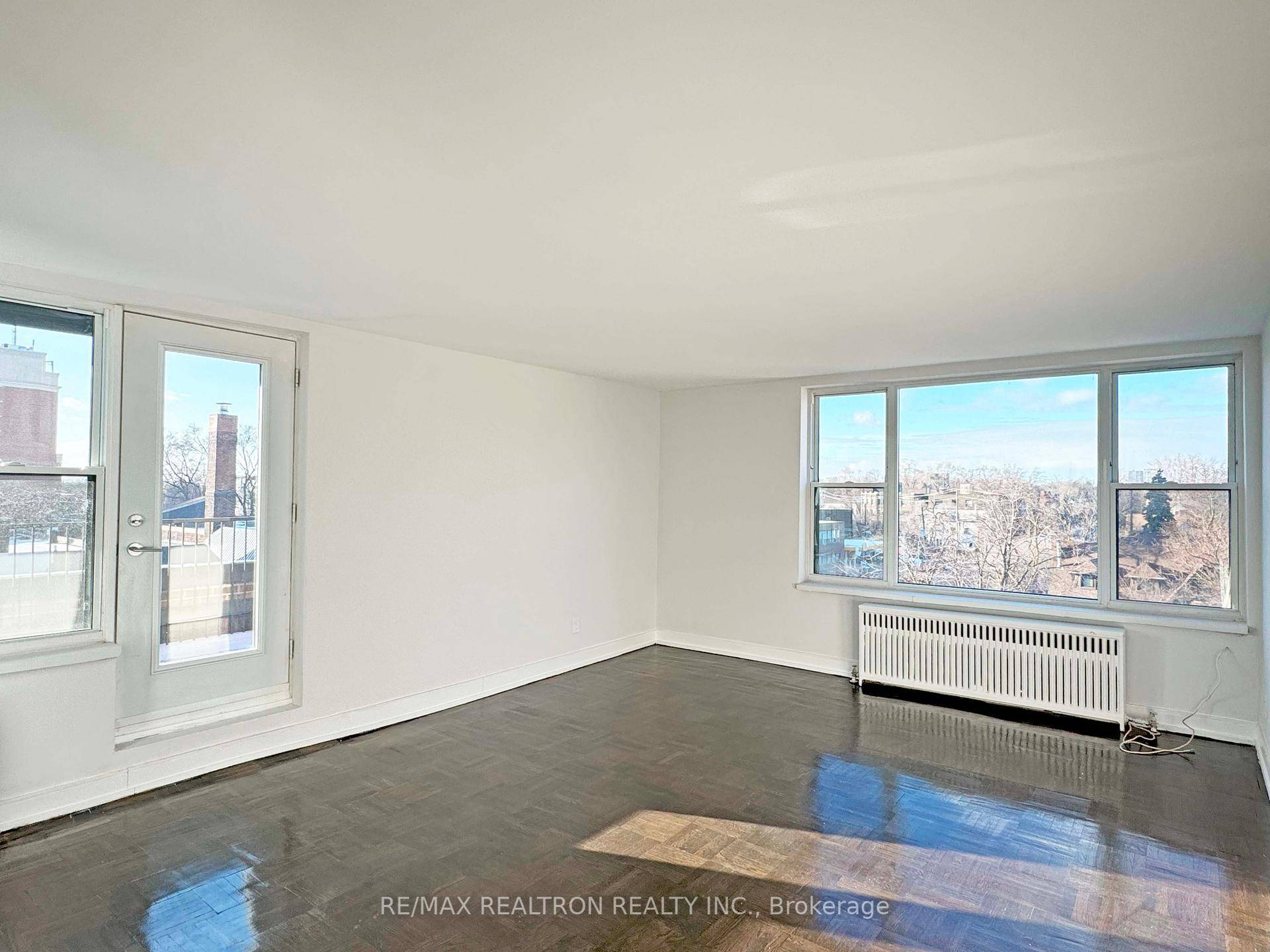 One 1 month free rent on a 1 year lease OR two 2 free months on a 2 year lease with no rent increase for 2nd year Newly renovated unit.