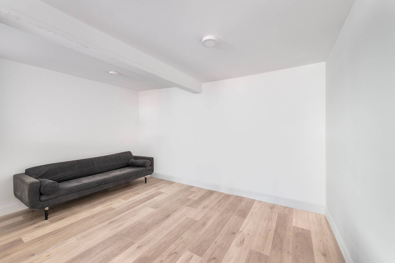 You can have it all ! Modern and renovated LARGE home in the heart of Nolita with an in unit washer dryer !