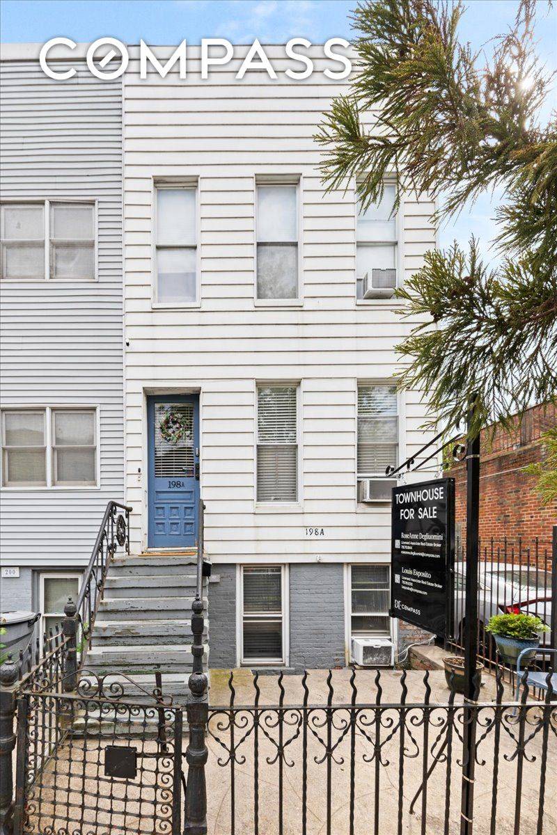 Welcome to 198A 31st Street, nestled in the heart of charming Greenwood Heights, Brooklyn.
