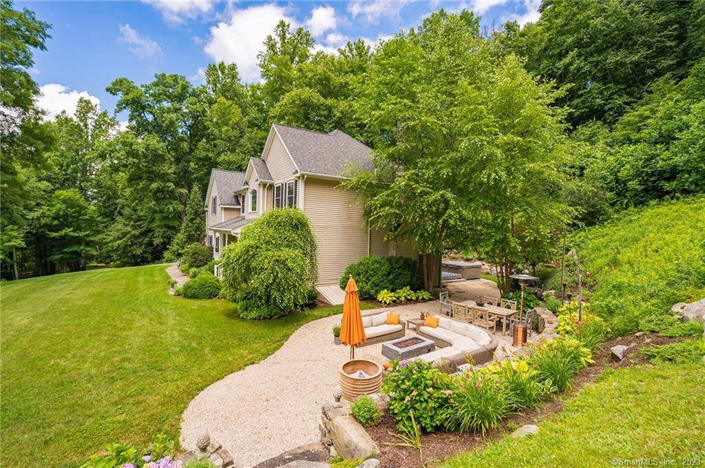 There is no better place to spend your time in Litchfield County than the town of Woodbury.