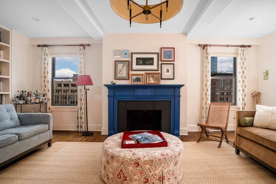 Key to Gramercy Park. Stunning, fully renovated prewar, high floor, 3 bedroom at 60 Gramercy Park North the premier building on Gramercy Park.