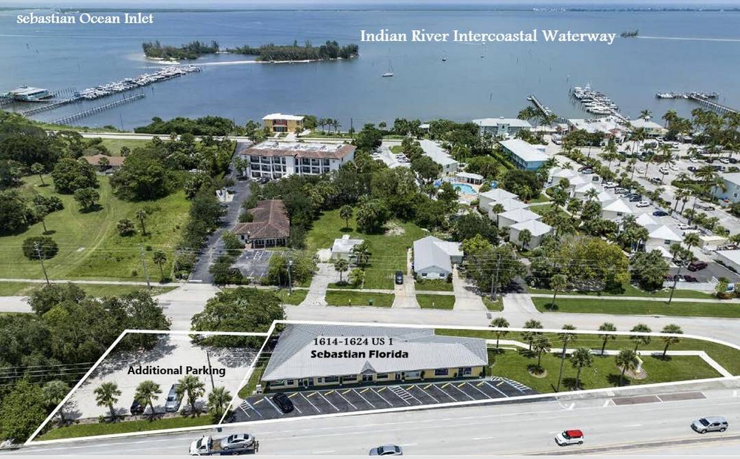 Riverwalk Village Plaza is conveniently situated on the north side of Vero Beach, making it a solid investment.