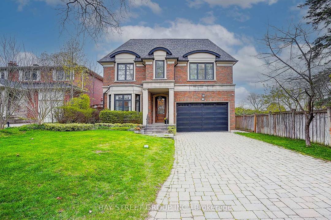 Nestled On Coveted Carnwath Crescent In Prestigious St.