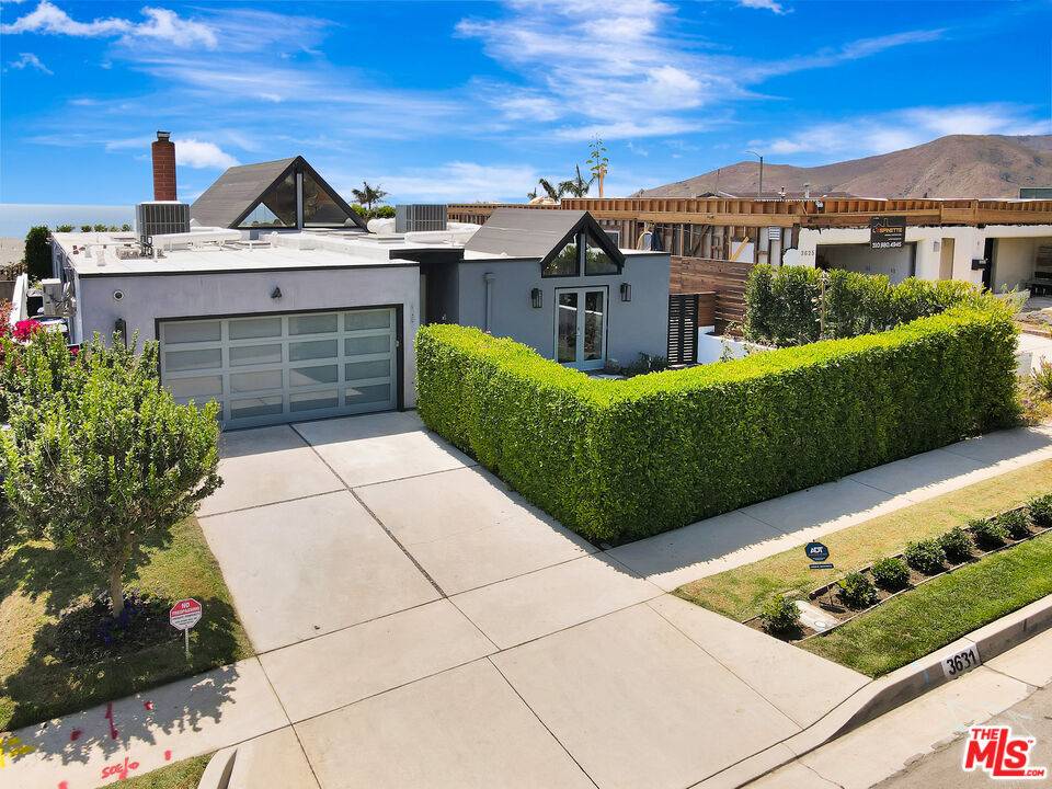 3631   Surfwood Rd 4BR Malibu La