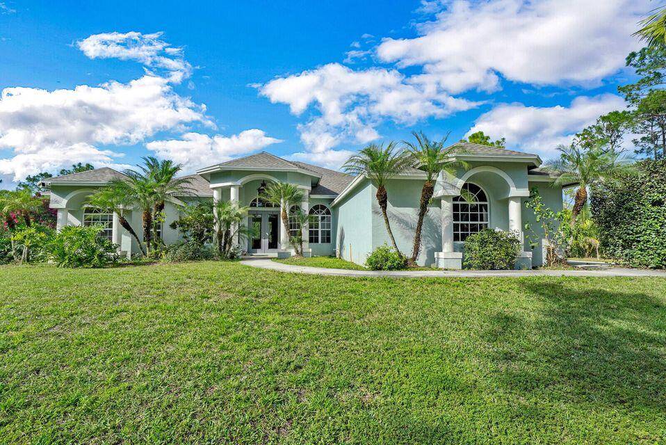5 Bed, 3 Full Bath w Den Office and desirable 3 way split floorplan.