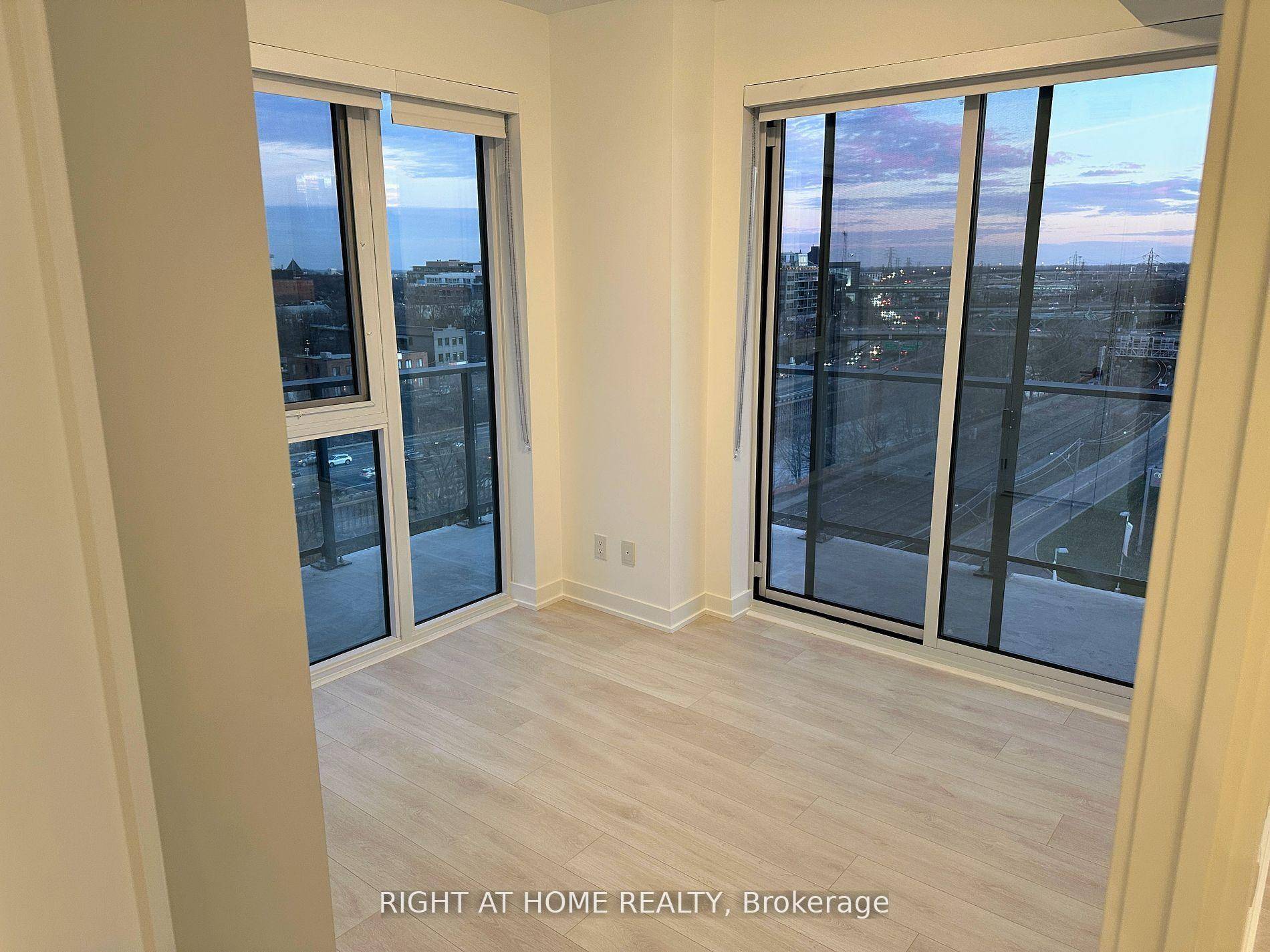 Welcome to your HOME ! Brand new building offering a blend of contemporary design, craftsmanship, and unrivaled convenience.