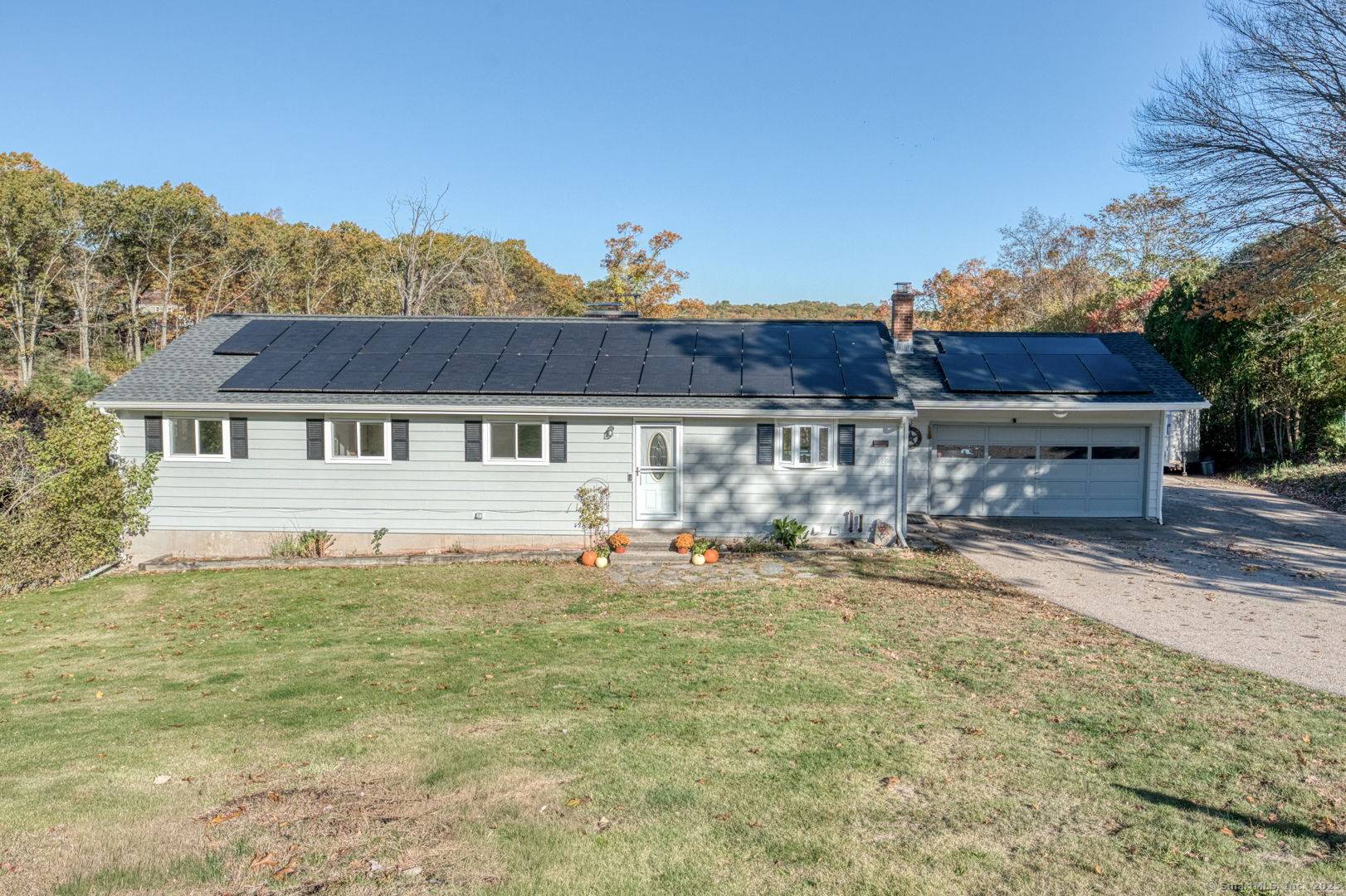 Move in ready ranch on a large lot with sunset views !