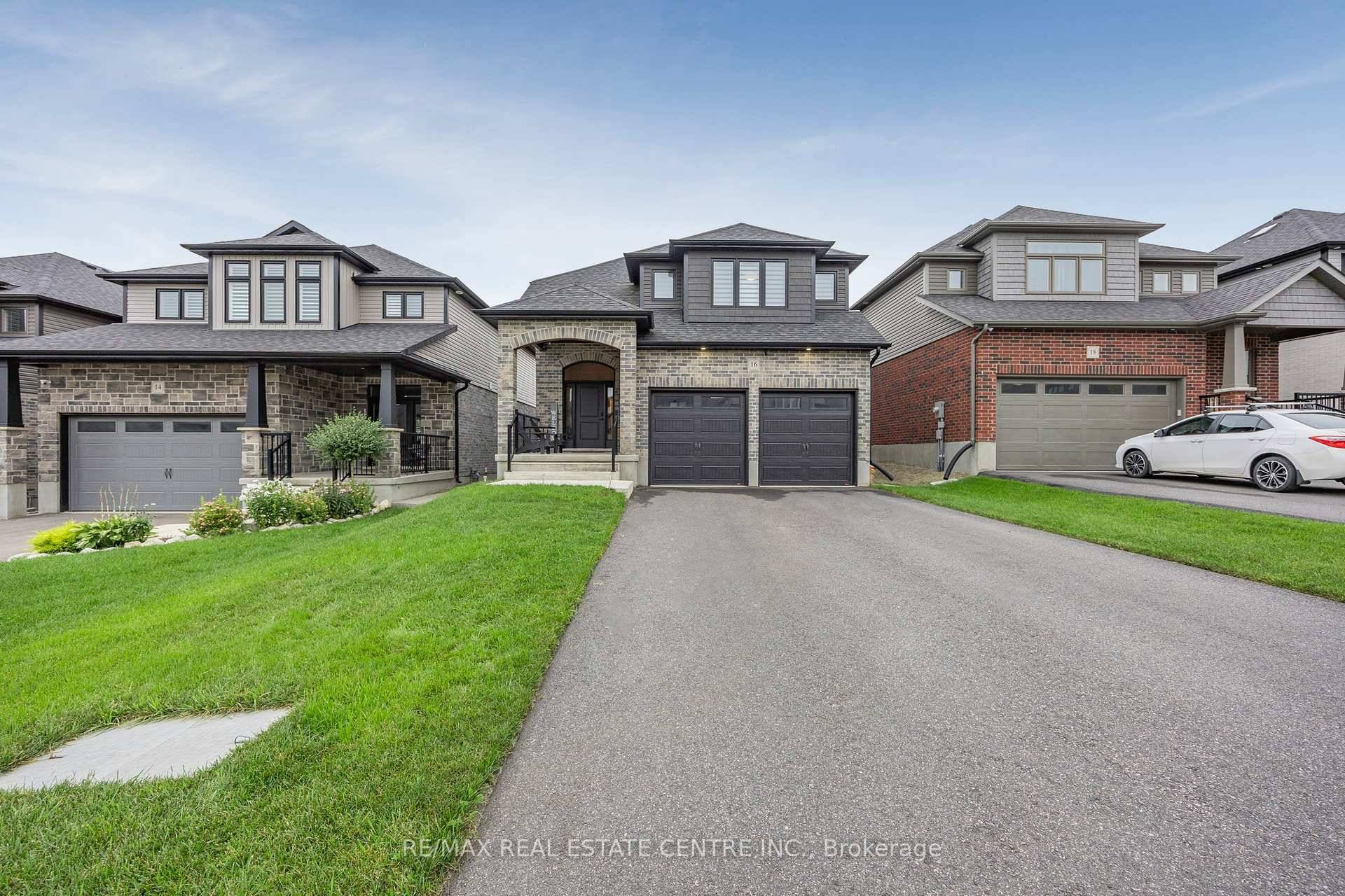Welcome Home ! To this Must See, Extensively Upgraded 4 Bedroom, 4 Bath Home Located on a Premium Lot in a Family Friendly Neighbourhood with No Direct Neighbours Behind.