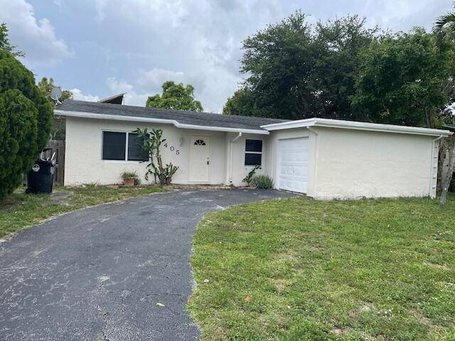 Charming 3 BR, 2 Bath, single family home, NO HOA !