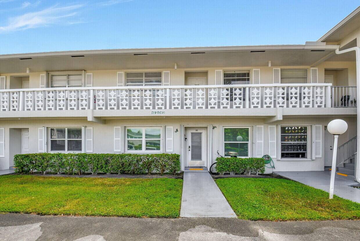 PINES OF DELRAY WEST Offered at 149, 900.