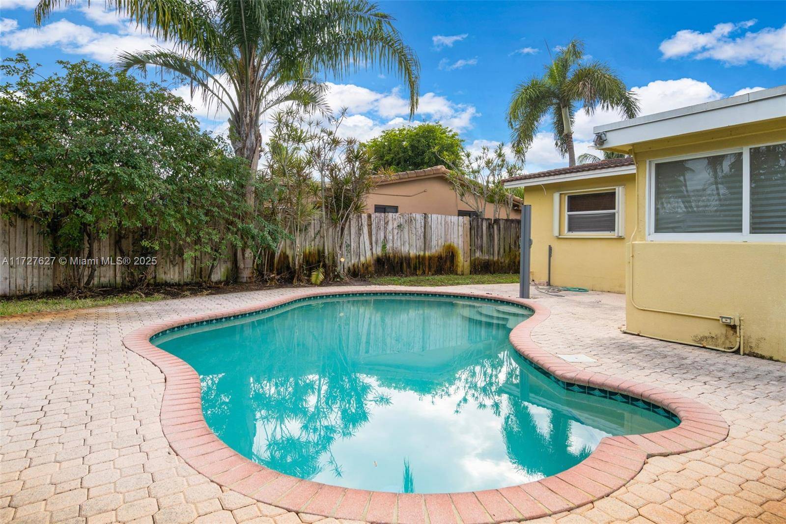 Nestled in the sought after Coral Heights neighborhood of booming Oakland Park, this welcoming home offers 2 bedrooms, 2 baths, a spacious sunroom, an office, and a garage equipped with ...