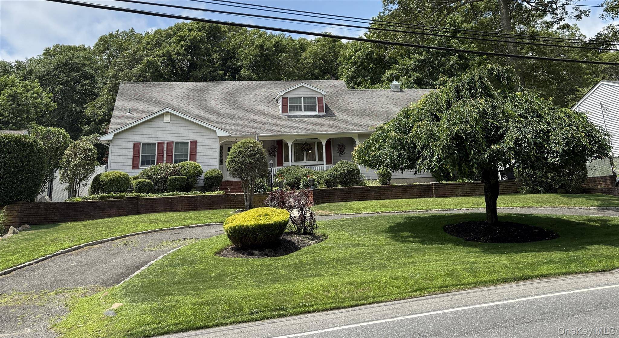 Deal Died Back on the market Large and spacious custom built expanded cape.
