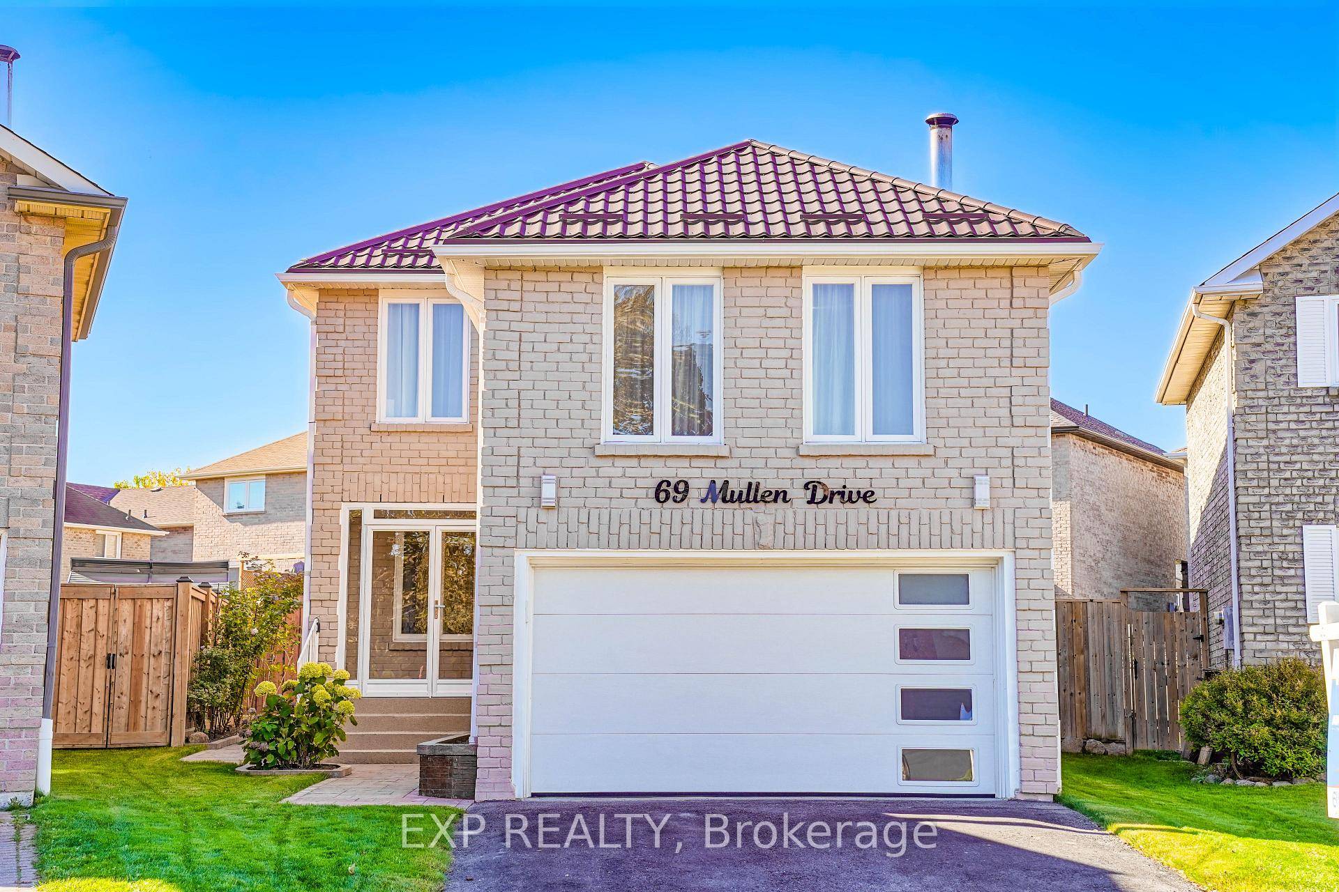 Stunning Fully Detached 3 1 Bedroom, 4 Bath Home Featuring A Bright Open Layout With Flat Ceilings, Pot Lights, And Elegant Finishes Throughout The Modern Kitchen Boasts Premium Appliances, Quartz ...
