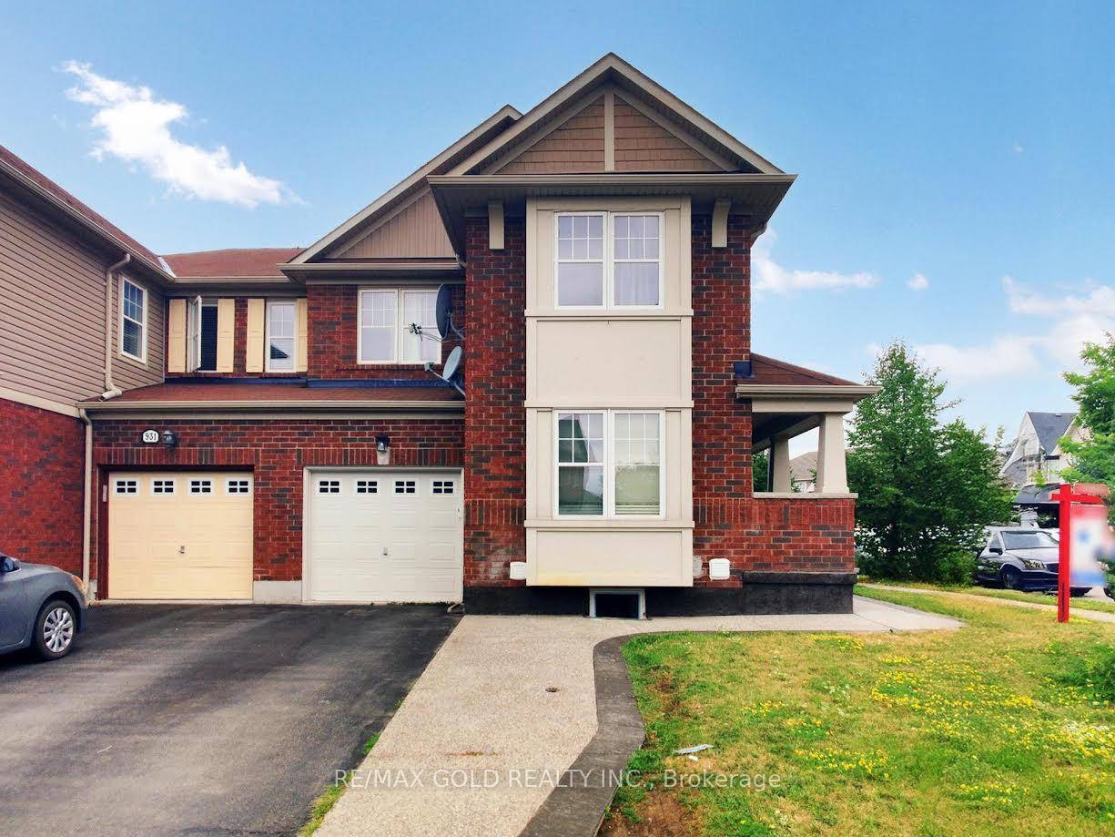 Incredible Semi Detached Home on Expansive Corner Lot in Desirable Coates Community.
