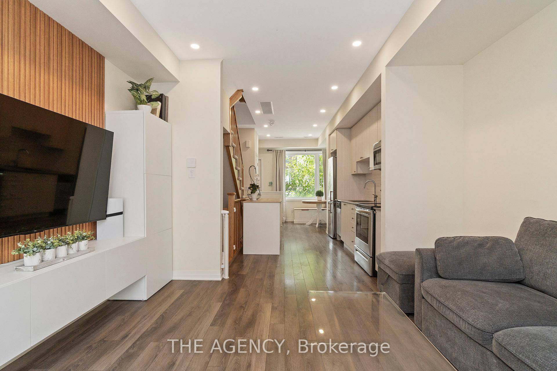 Welcome to 19 Thomas Mulholland Drive, a bright and airy 3 1 bedroom, 3 bathroom freehold townhouse in the heart of Downsview Park.