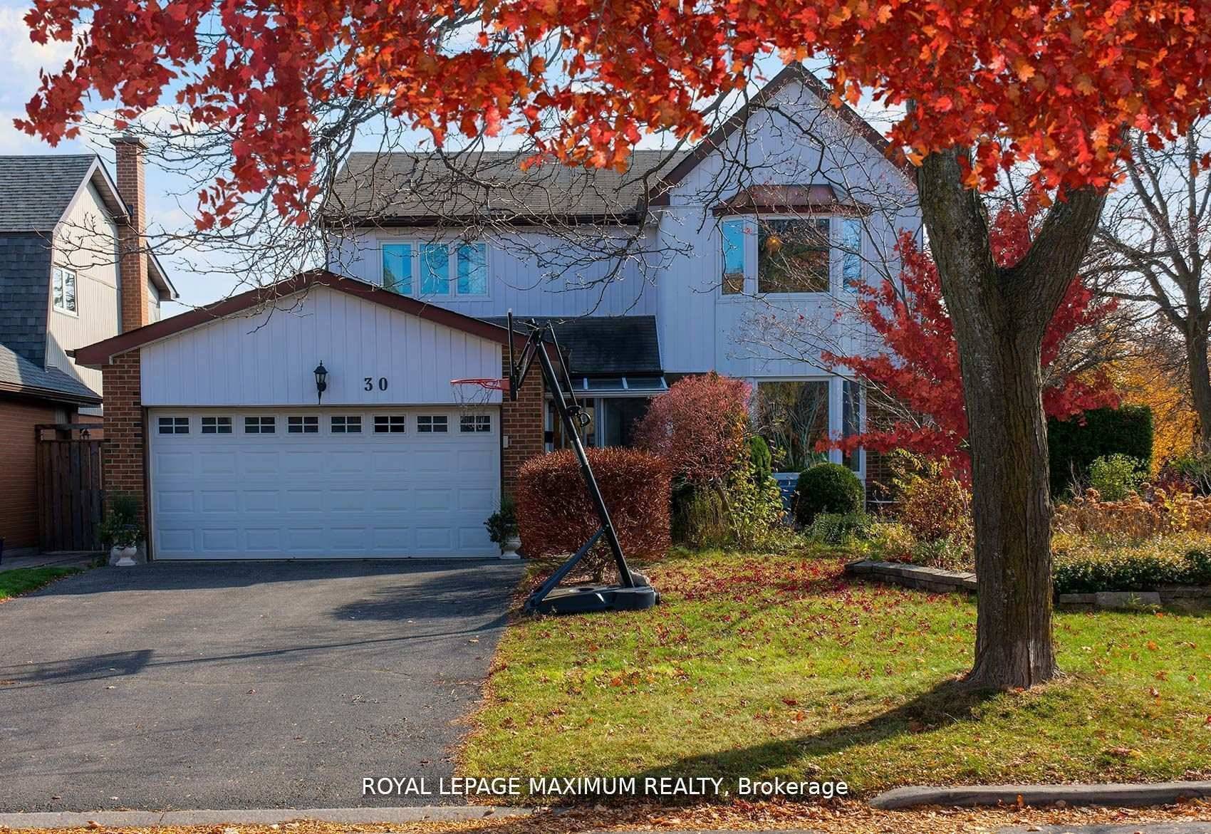 THIS LOVINGLY MAINTAINED HOME IS LOCATED IN THE M SECTION OF BRAMPTON ON A LARGE CORNER LOT WITH MATURE TREES.
