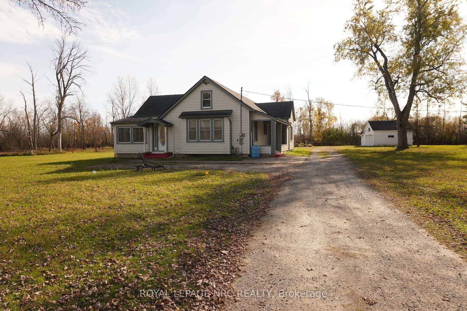 QUAINT BUNGALOW STYLE 1, 600 SQ.