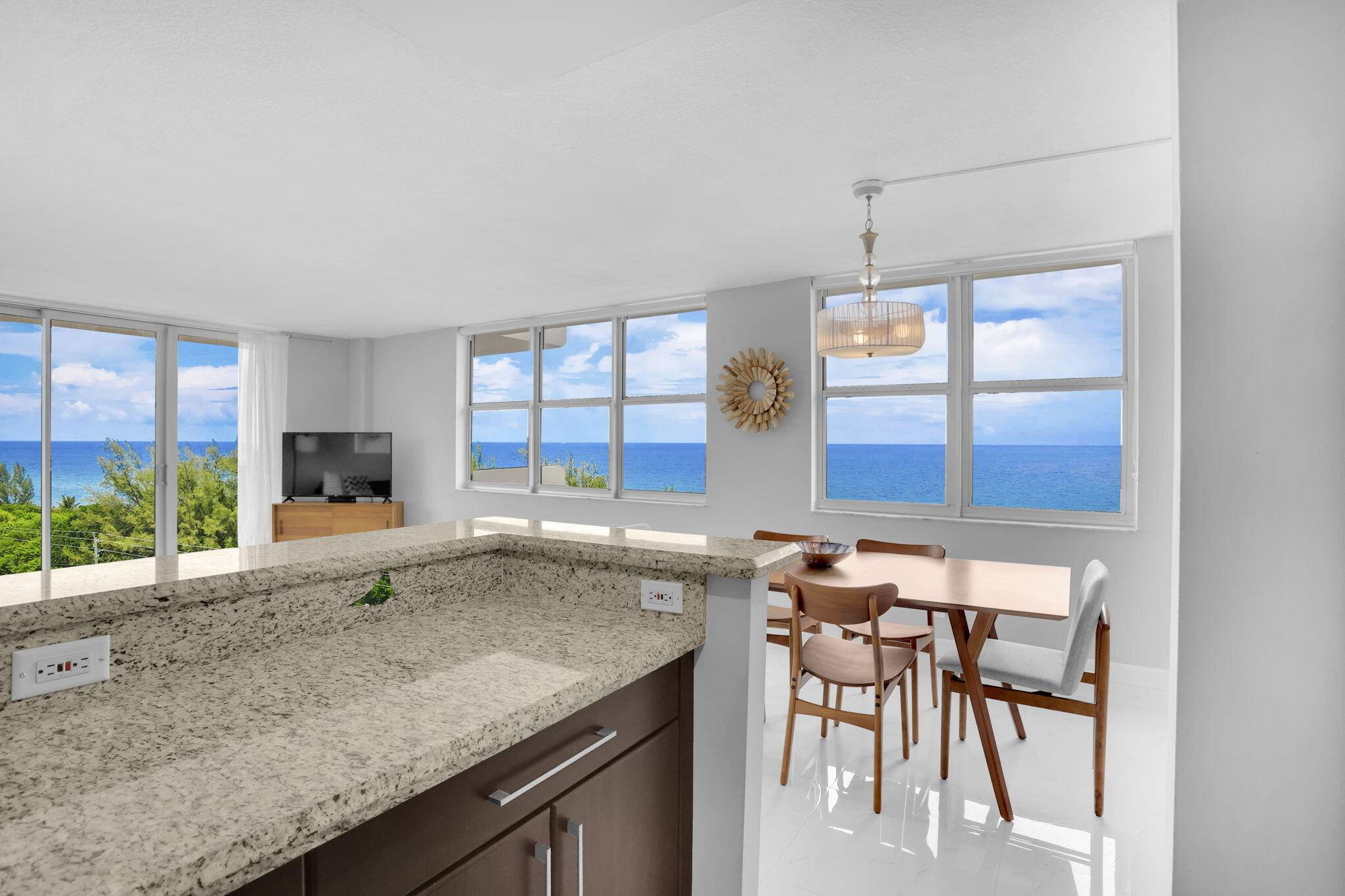 Experience coastal living at its finest in this beautifully updated 2 bedroom, 2 bathroom condo, perfectly situated in the heart of East Boca Raton.