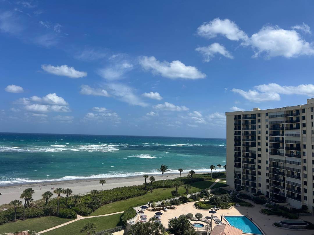Enjoy Oceanfront Access Views amp ; Resort Style Living for your retreat in gated Ocean Trail.