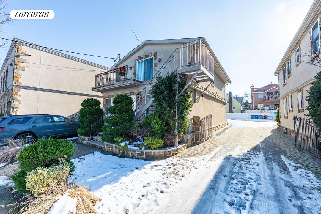 162 12 77th Road 162 16 77th Road.