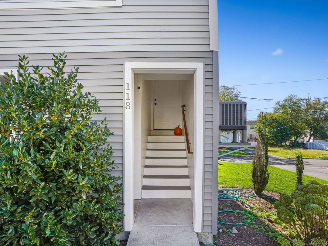 Attention Investors ! Stabilized Cash Flow Gem 3 Bed 2.