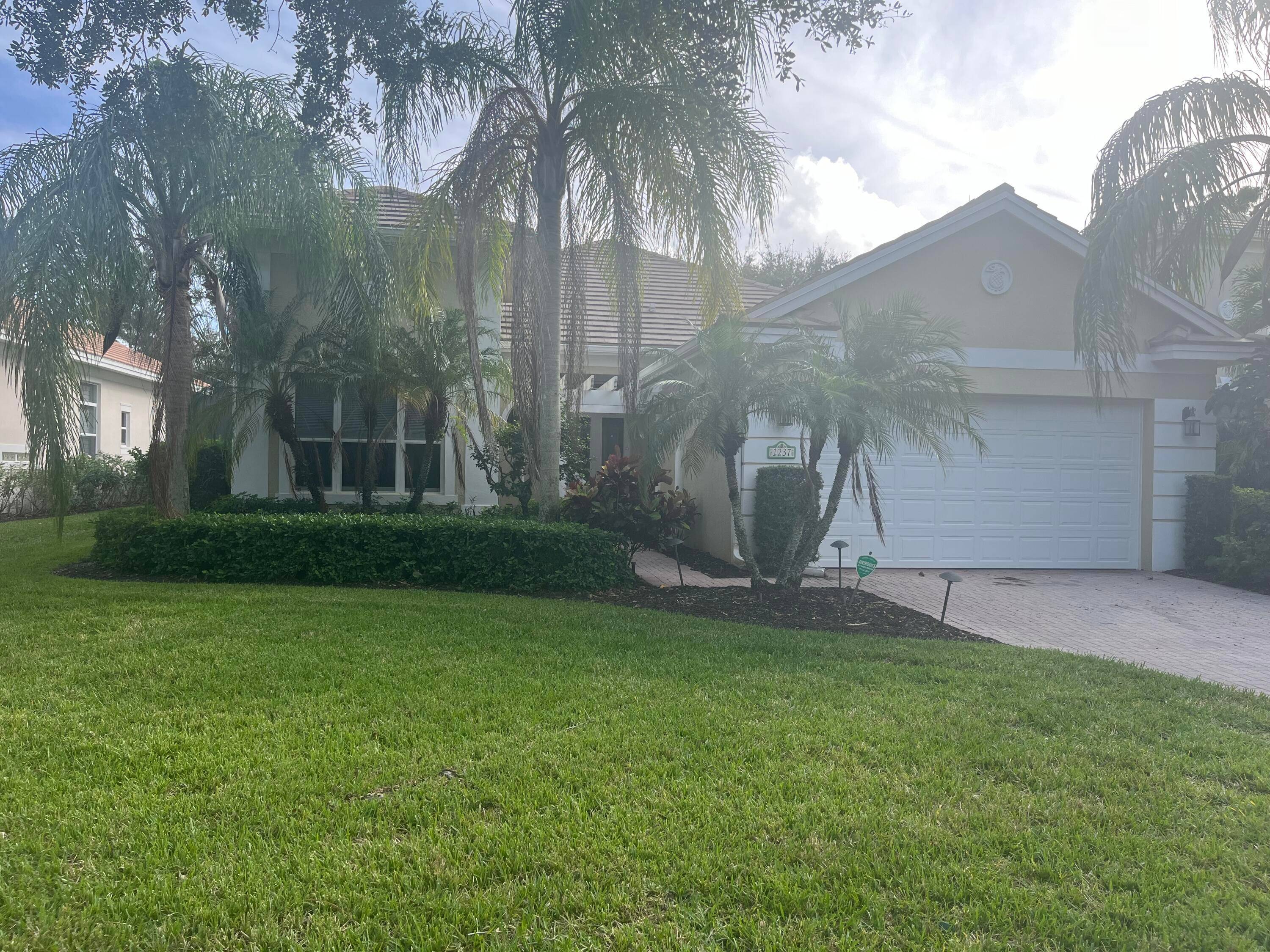 Motivated seller. Gated community.
