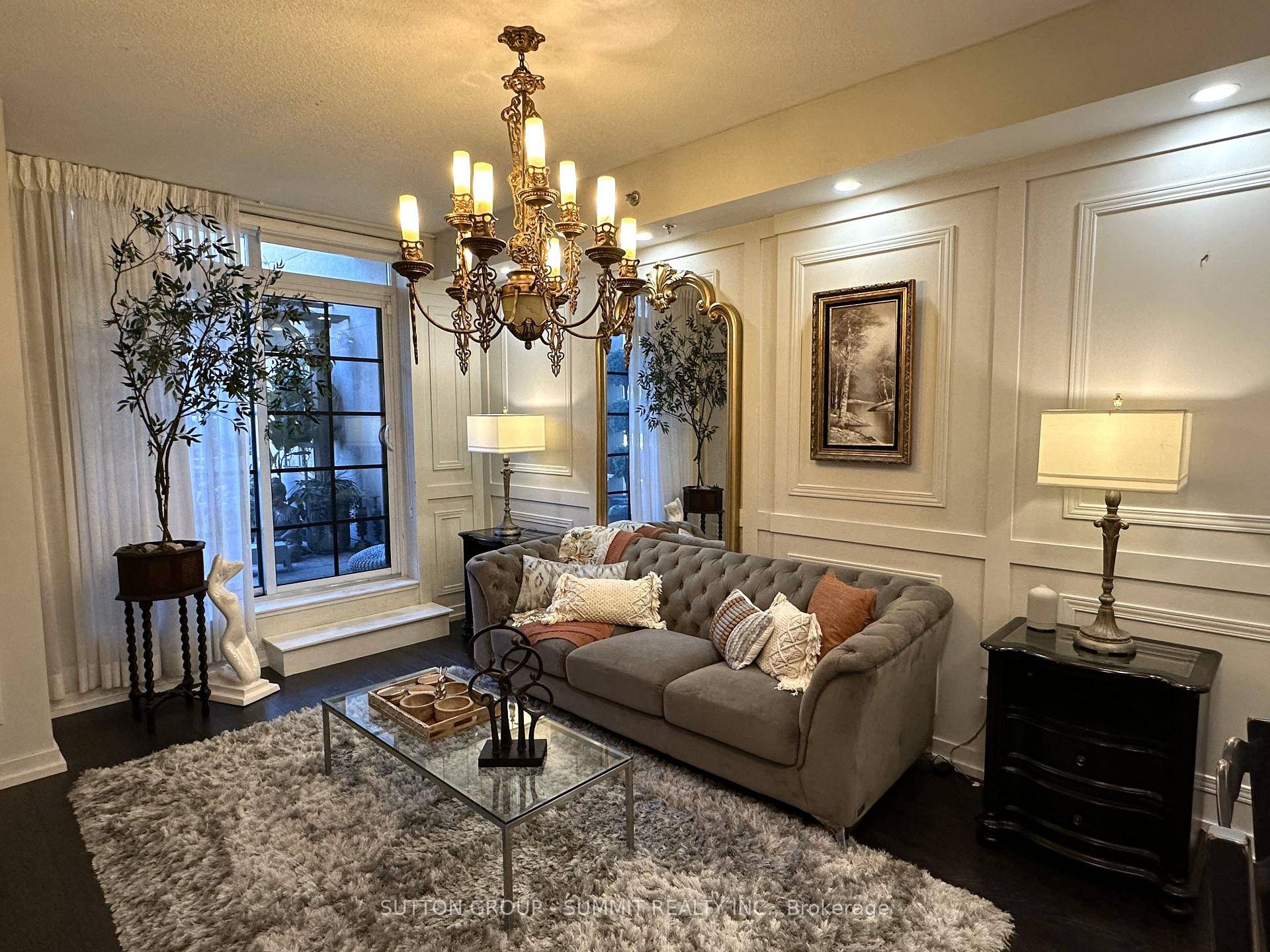 LUXURY FURNISHED FULLY UPGRADED.