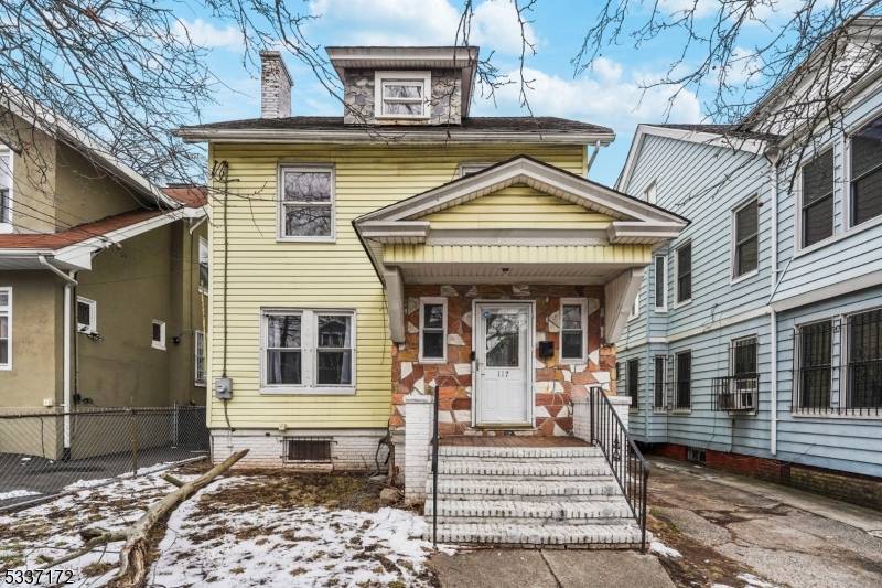 Fully Renovated 4BR Home 10K Toward Buyer's Closing Costs Quick Close !