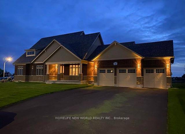 Rarely Offered Magnificent Bungaloft With 8'6 Full Height Basement, 1st amp ; 2nd Floor Loggia And Beautiful Lake View !