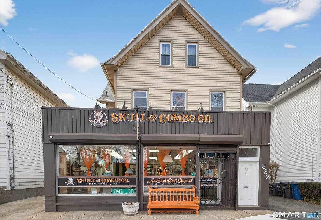 Prime 3, 489 sq ft mixed use building on vibrant State Street in the East Rock section of New Haven.