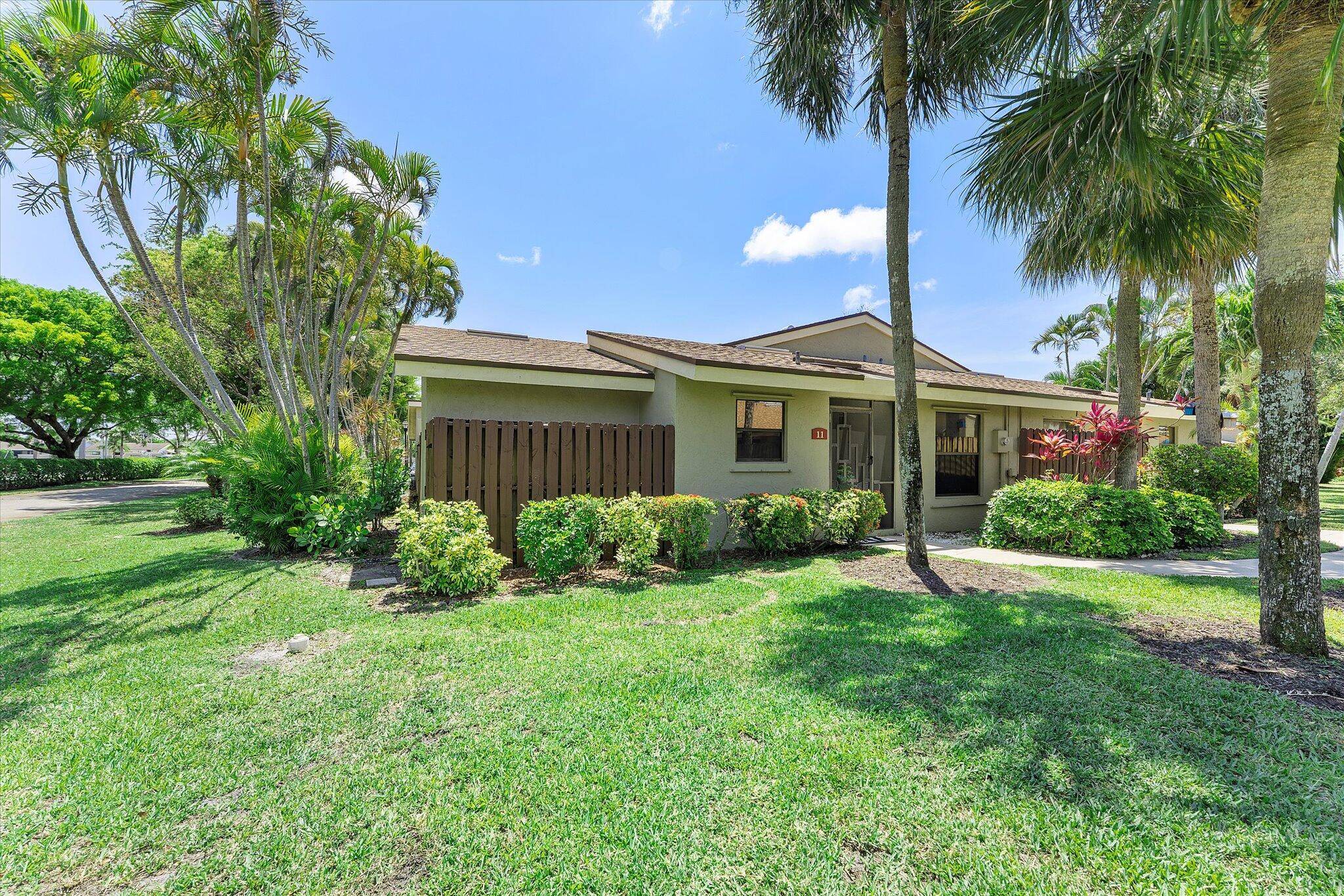 Welcome to Willowbrook A Tranquil Oasis in the Heart of Boynton Beach.