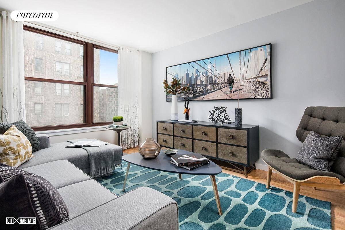 New Listing Spacious apartment with 3 exposures and two king size bedrooms.