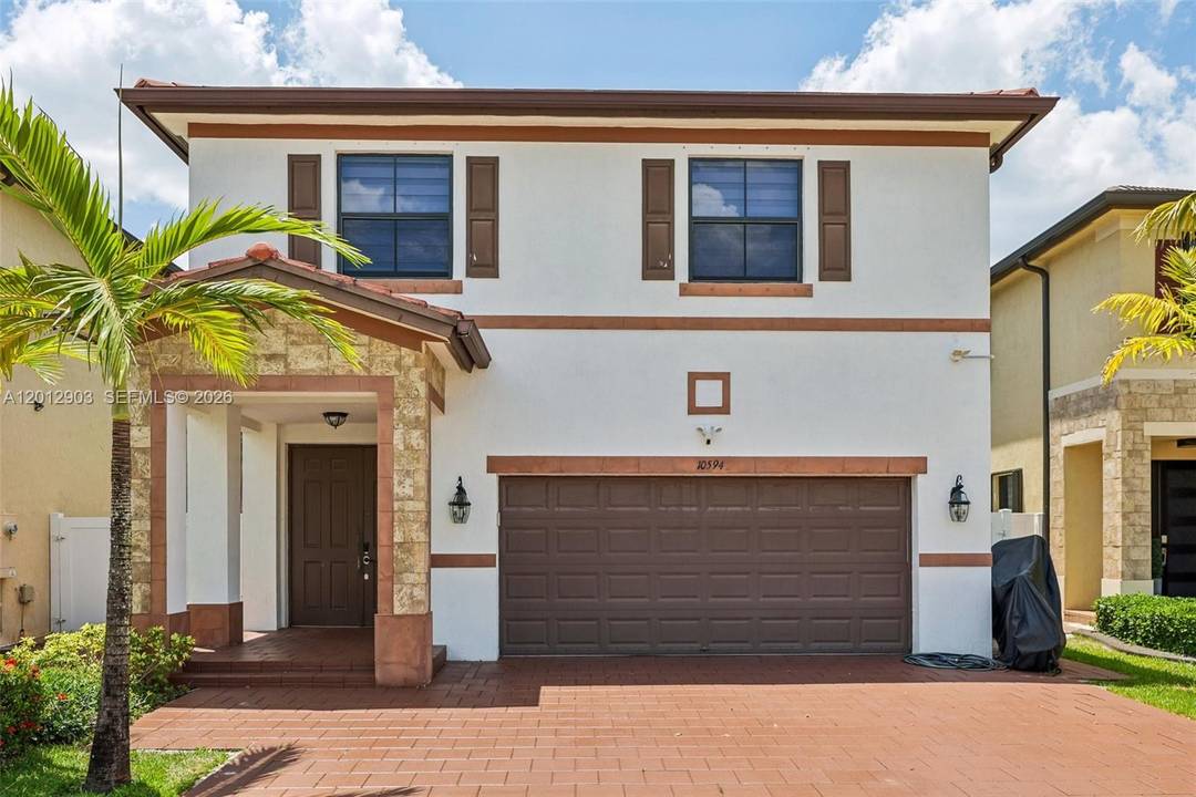 Welcome home to this spacious 5 bedroom, 4.