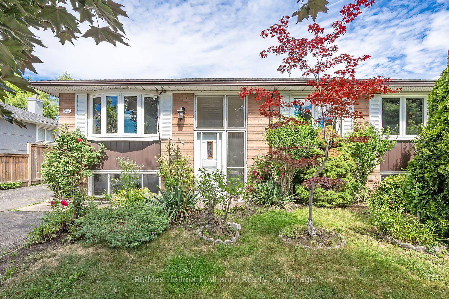 Fantastic Location with Endless Potential !