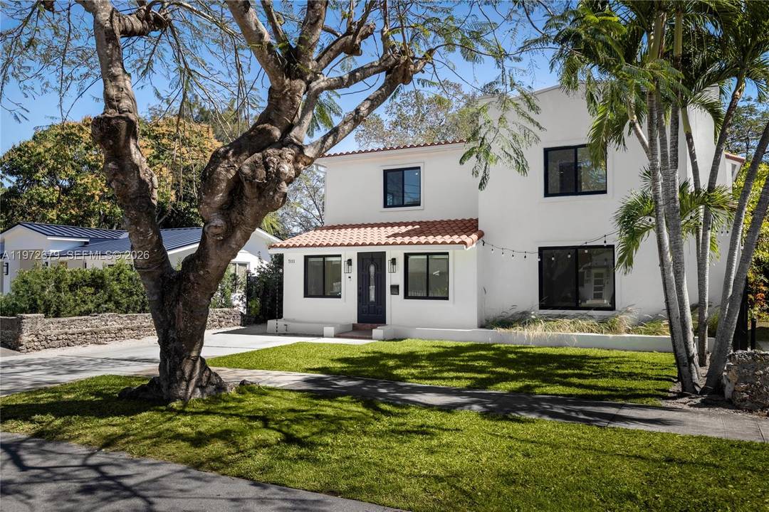 A South Miami home that checks all our favorite boxes renovated, charming, walkable, with a pool for under 1.