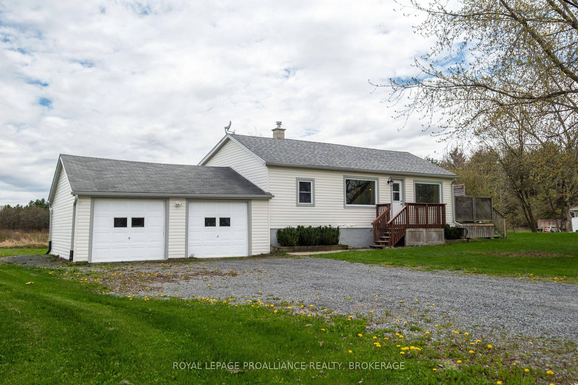 Welcome to 5426 Battersea Road a delightful country bungalow combining rustic charm amp ; functionable living, nestled in the serene landscape of South Frontenac.