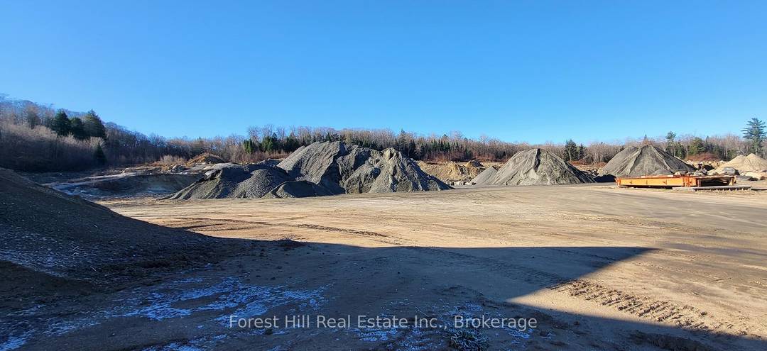 87 Acre Class A operating Granite Quarry, The remaining volumn of granite material was professionally assessed at 7, 000, 000.