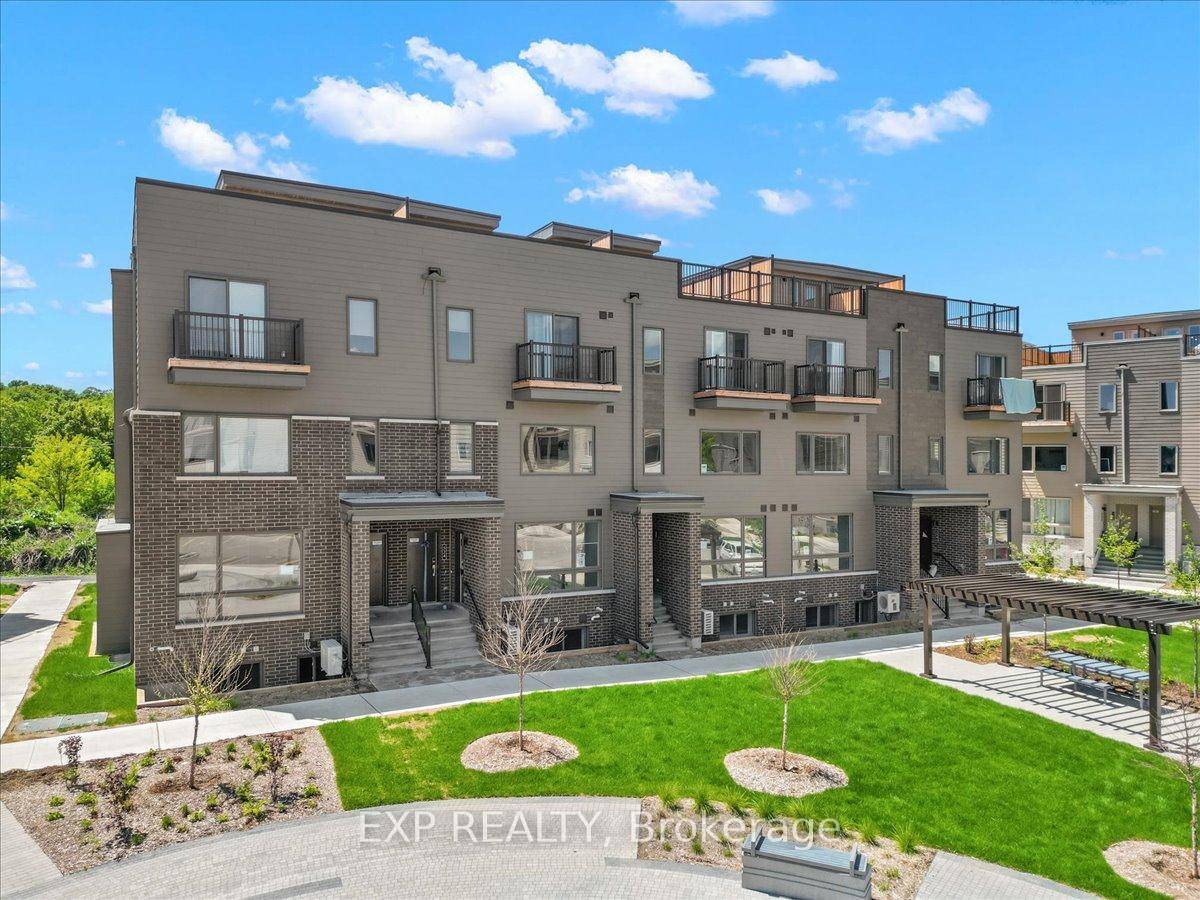 Be the first to live in this brand new 2Bed 2Bath 1033 sqft stacked home in Wateridge's master planned community, steps from the Ottawa River and a quick drive to ...