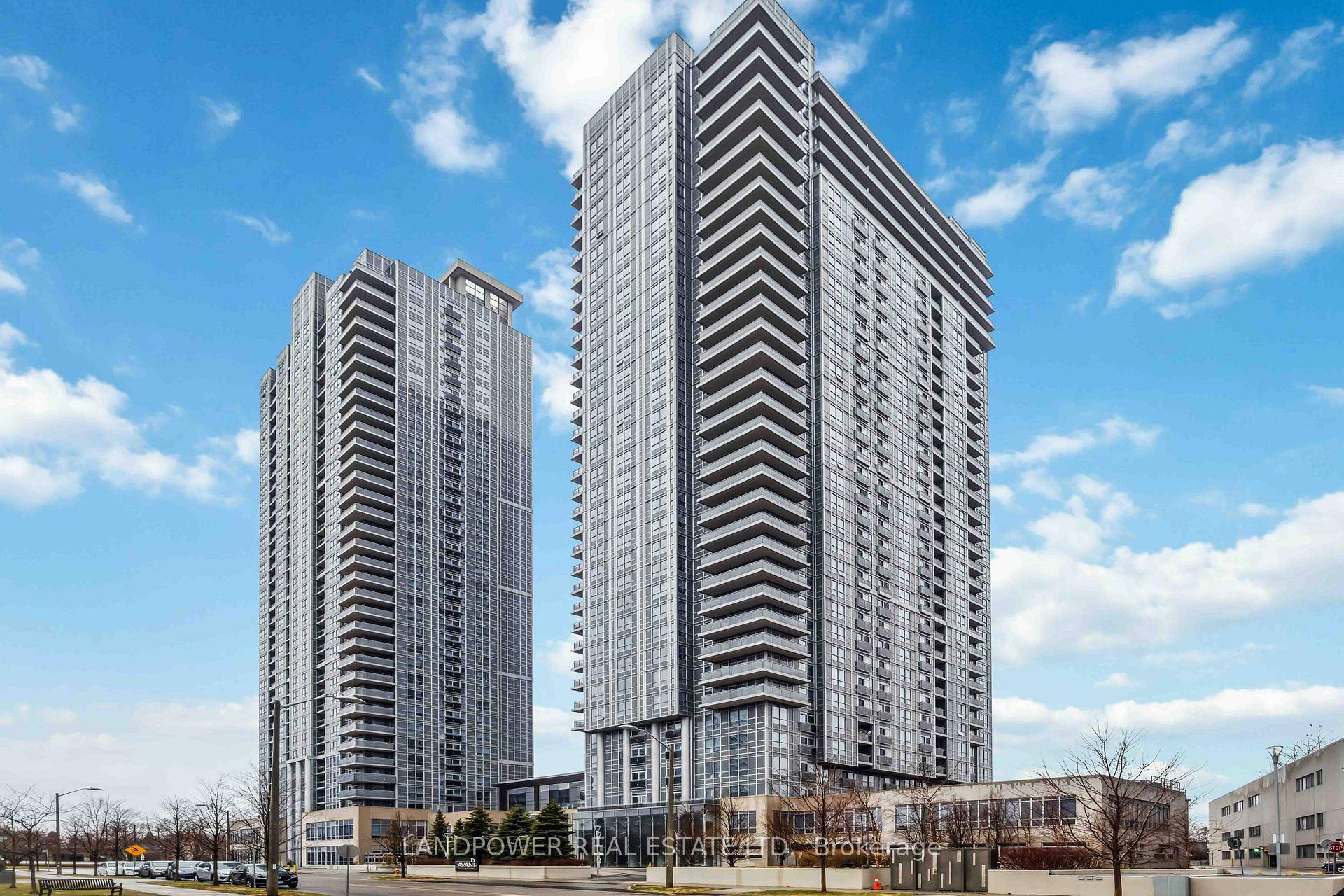 EXPERIENCE THE BEST OF URBAN LIVING !