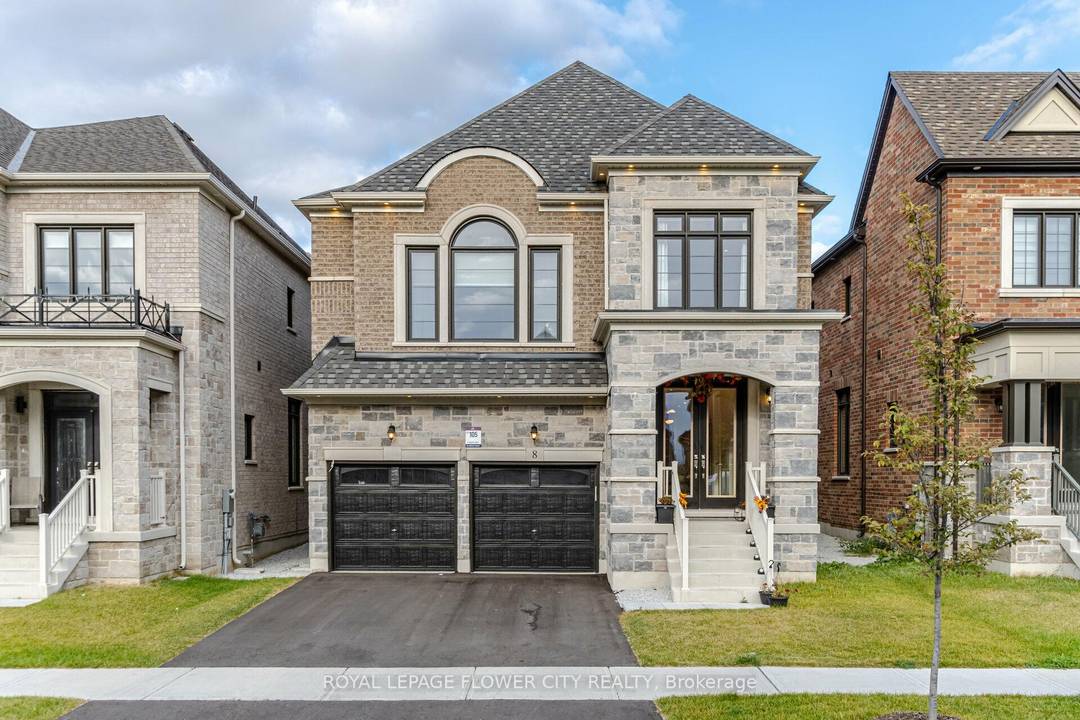 Welcome to this stunning 5 bedroom, 4 bathroom home in Bram West's newest community with a LEGAL separate side entrance by the builder Featuring over 150, 000 in upgrades, this ...