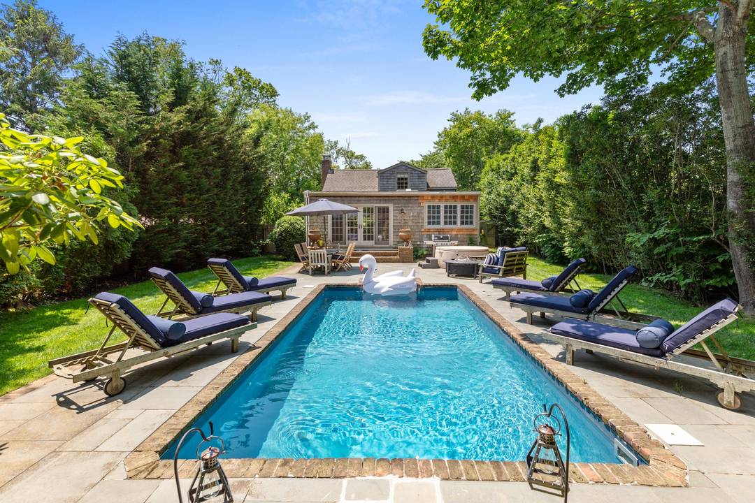 East Hampton Cottage