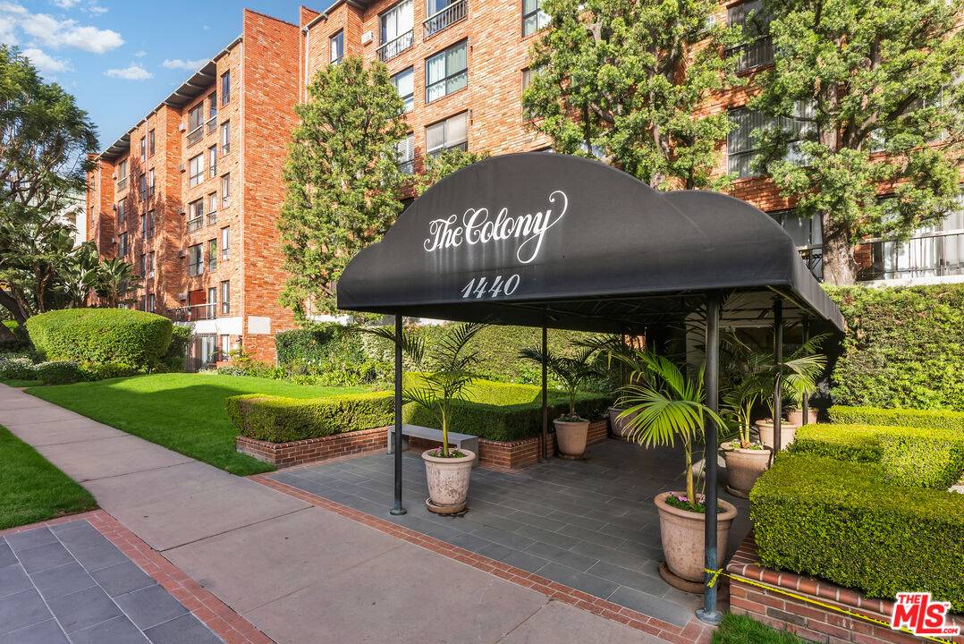 1440 Veteran Ave 1BR Westwood La