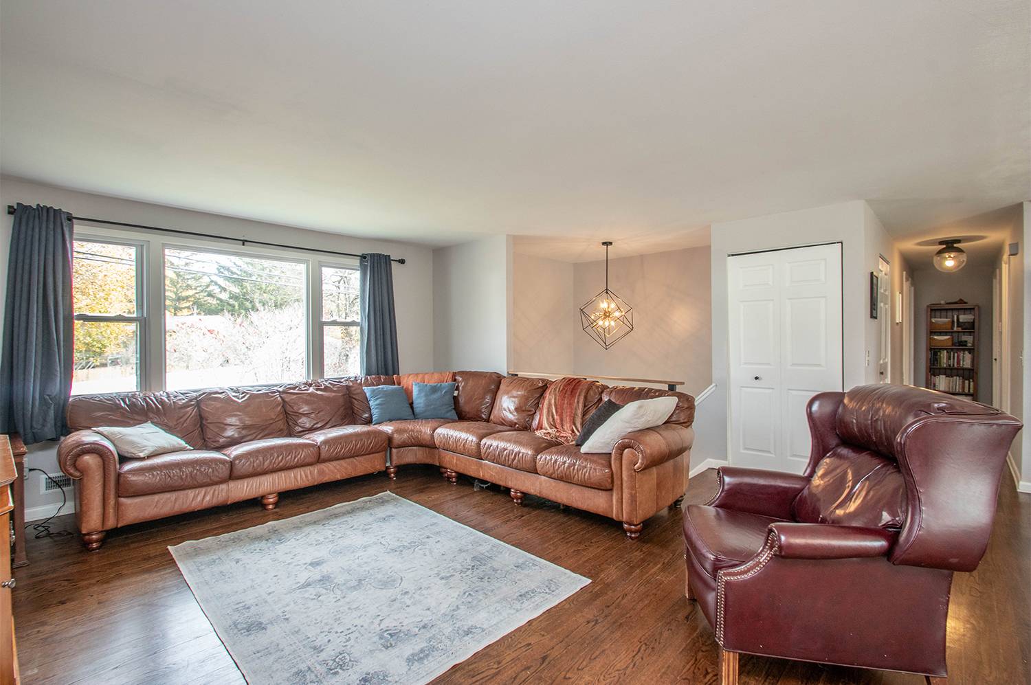 Welcome to your future home in the desirable University Are, an updated raised ranch offering a wonderful blend of style and convenience.