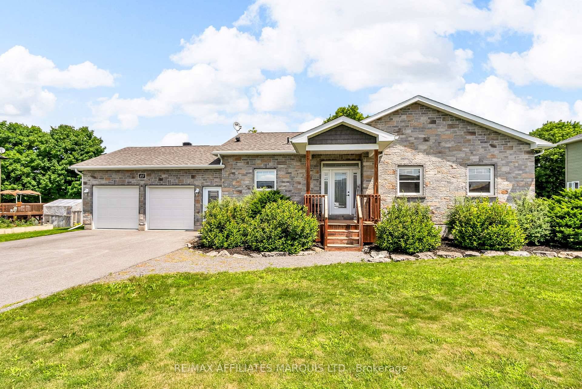 Bonfire nights, bright mornings, and room to grow this Creekside Estates walkout bungalow is built for both.