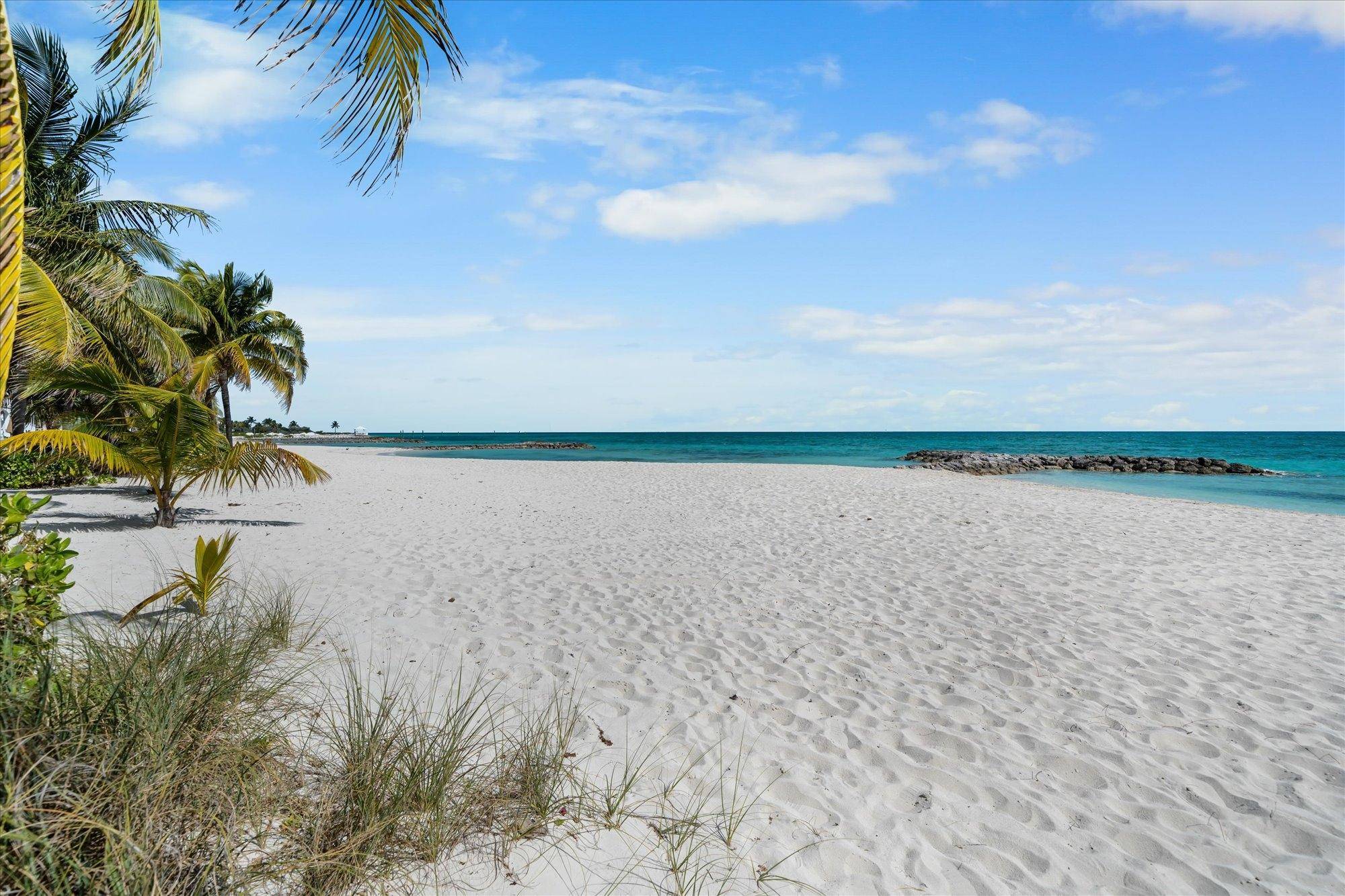 PALM CAY STARFISH ISLE Condo New-Providence