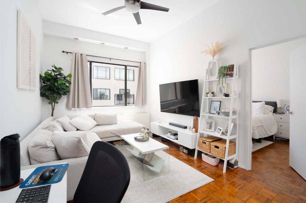 Spacious 1 Bedroom Co op Between Greenwich Village and NoHoDiscover this SUN DRENCHED 1 bedroom, 1 bath co op situated on the 10th floor of a charming pre war building, ...